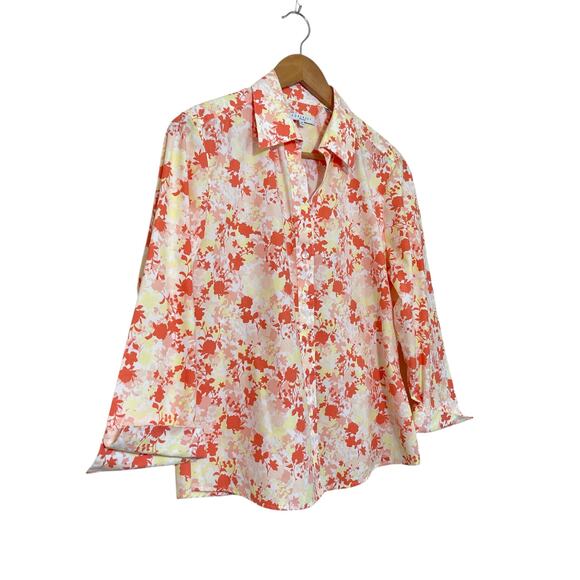 Foxcroft Plus Size 14P Orange Floral Wrinkle Free Shaped 3/4 Sleeve Button Top - Picture 2 of 6